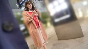 小悪魔ビッチひびきちゃん！耳舐め＆クンニで絶頂中出し