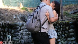 田舎で鈴の家りんと再会！汗だくで交わる濃厚SEX