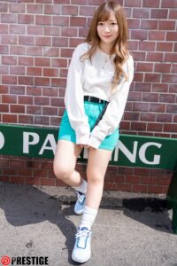 森本あやめ、街の女王がAV撮影！美巨尻と絶頂SEX