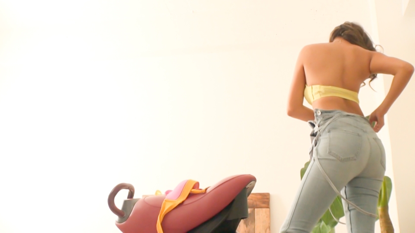 竹下通りナンパ!18歳ヤリマンのF巨乳ナマハメ