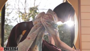 宮本さくら AVデビュー！現役女子大生の大乱交セックス