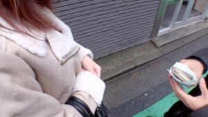 一年ぶりのSEX、美クビレみかのご奉仕フェラ