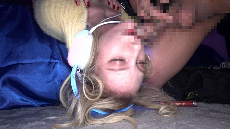 キメセクの巣「日本チ◎ポ大好き」北欧美女が俺んちでガンギマリFUCK！！ メロディー・雛・マークスのサンプル画像1